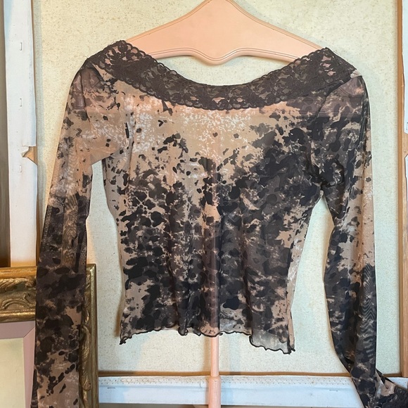 Cropped long sleeve mesh top - Picture 5 of 5